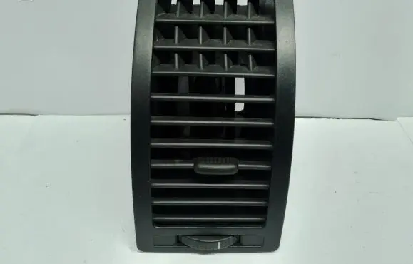Volkswagen Polo IV 9N3 Dashboard side air vent grill/cover trim 6Q0819703