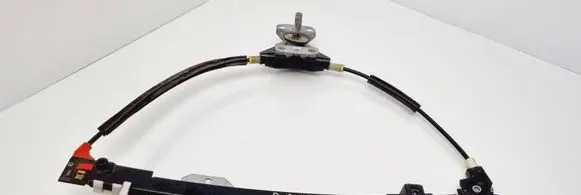 Rear door manual window regulator