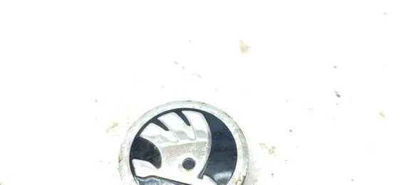 Skoda Octavia Mk2 (1Z) Original wheel cap 5JA601151
