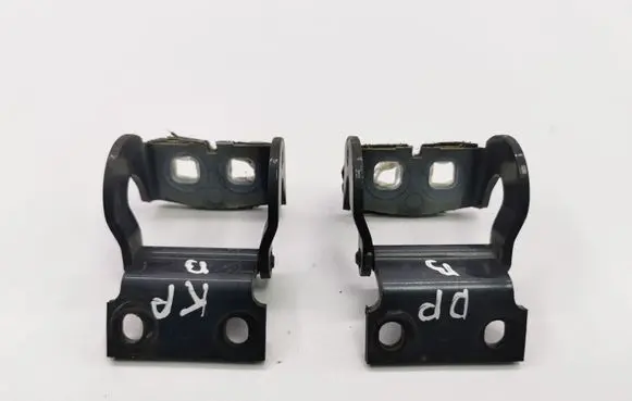 Citroen C8 Tailgate/trunk/boot hinge