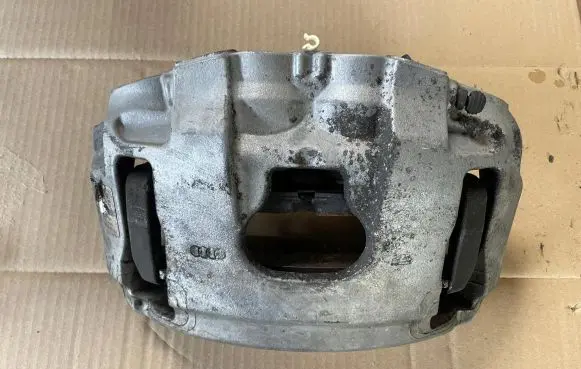 Audi A6 C7 Front brake caliper 4G06CD