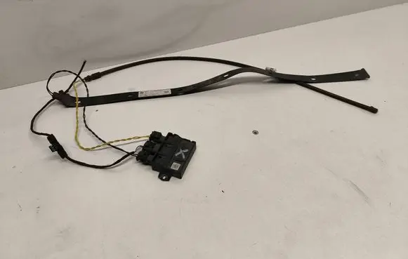 BMW 3 F30 F35 F31 Liftgate motion sensor 7391042 935416104 10237711