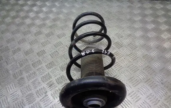 Nissan Primera Rear coil spring