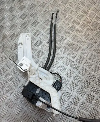 Hyundai ix35 Rear door lock 814102Y000