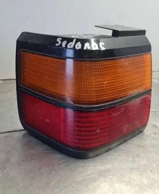 Volkswagen PASSAT B3 Tail light bulb cover holder 357945257