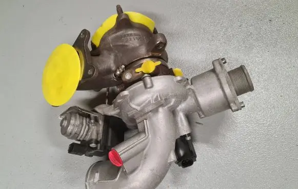 Audi Q5 SQ5 Turbo 06L145702F 1752T12 521107205404