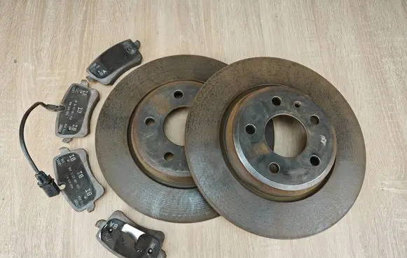 Rear brake disc