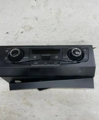 Audi A5 8T 8F Climate control unit 8T2820043S A2C53307437