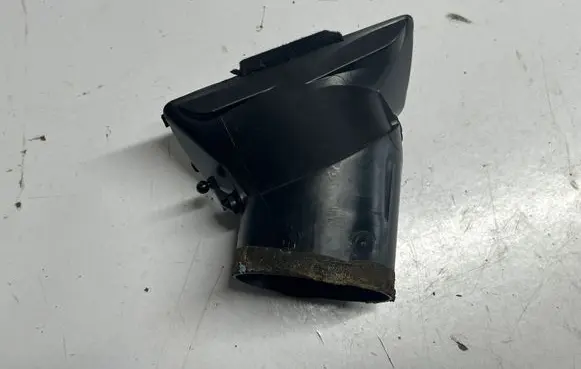 Volvo S80 Dash center air vent grill 130081001