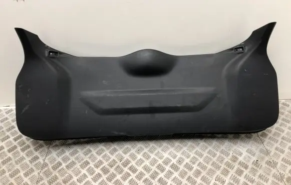 Nissan Qashqai Tailgate/boot cover trim set 