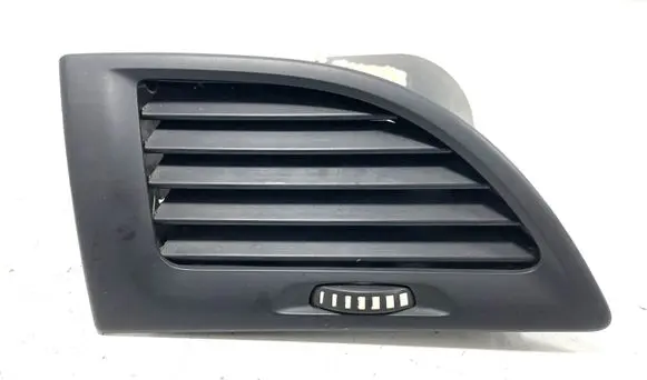Renault Megane III Dashboard side air vent grill/cover trim