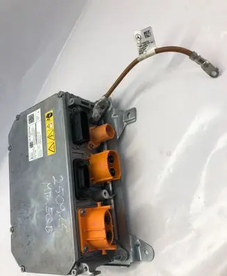 Mercedes-Benz EQB Voltage converter inverter A0009008142