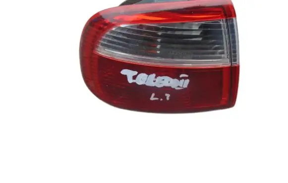 Seat Toledo II (1M) Rear/tail lights 1M5945095B