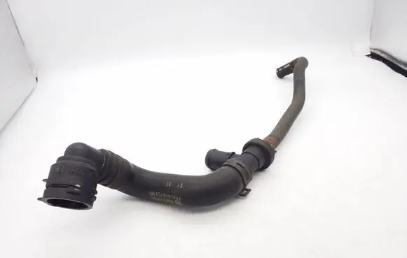 Volkswagen Jetta VI Engine coolant pipe/hose 5C0122073G