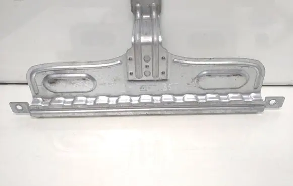 Volvo XC90 Battery bracket 8697005