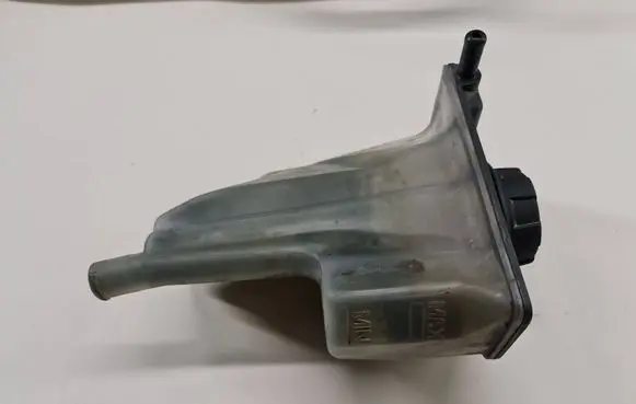 Volvo S40, V40 Coolant expansion tank/reservoir 30804963