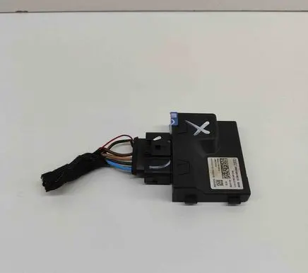Audi A5 Fuel injection pump control unit/module 8W0906093D