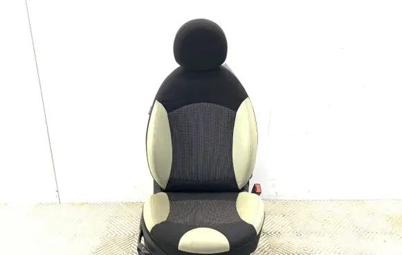 Mini One - Cooper Coupe R56 Front passenger seat 