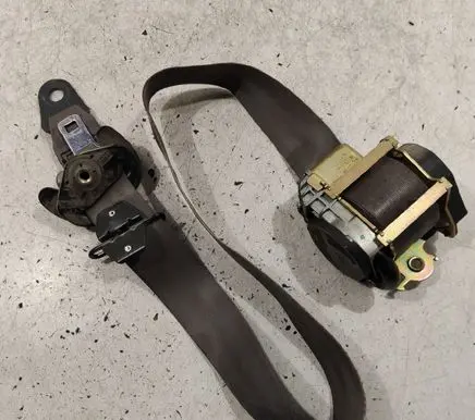 Citroen C5 Front seatbelt B507744