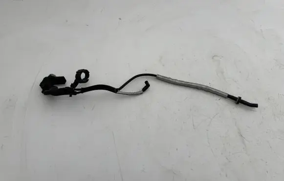 Volkswagen Touareg II Vacuum line/pipe/hose 7P0133798