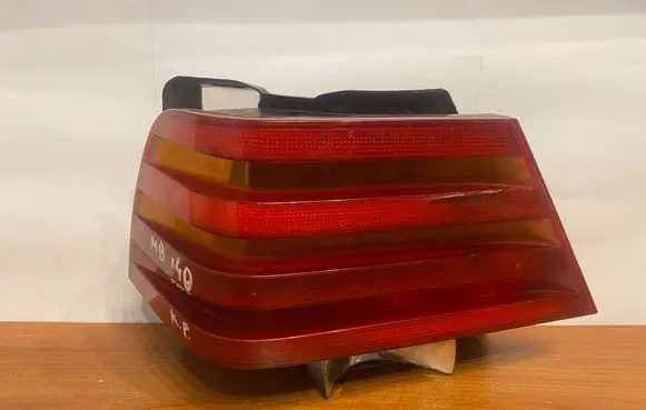 Mercedes-Benz S W140 Rear/tail lights 1408200164