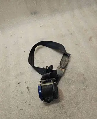 Hyundai Galloper Front seatbelt