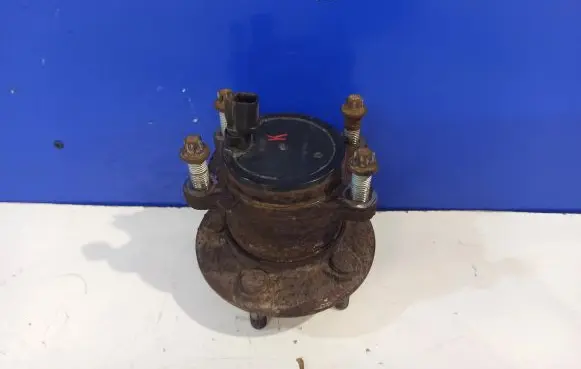 Ford Transit - Tourneo Connect Rear wheel hub WHEELHUB