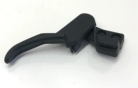 Volkswagen PASSAT B5.5 Engine bonnet (hood) release handle 3B1823533