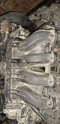 Peugeot 207 Intake manifold 