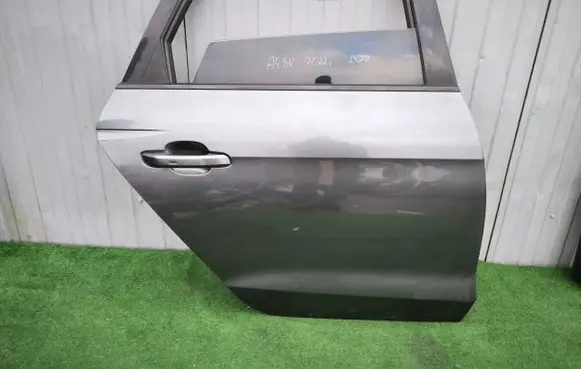 Audi A4 S4 B9 8W Rear door