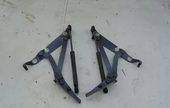 Audi A4 S4 B7 8E 8H Tailgate/trunk/boot hinge