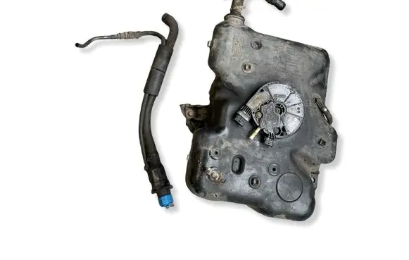Renault Master III AdBlue liquid reservoir 172A22038R 172A21178R 172A28000R