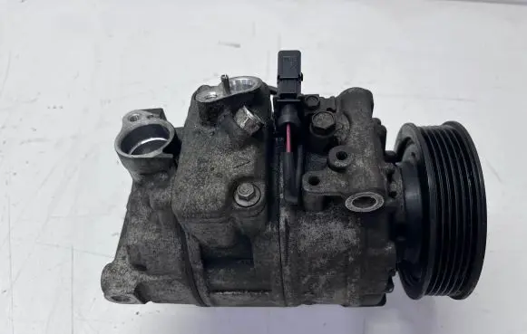 Audi Q7 4L Air conditioning (A/C) compressor (pump) 7L6820808