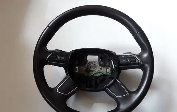 Audi Q3 8U Steering wheel 8U0419091C