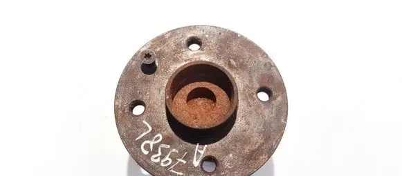 Toyota Aygo AB10 Rear wheel hub