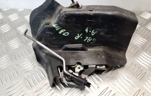 Audi A4 S4 B6 8E 8H Rear door lock 8E0839016C