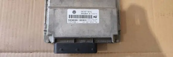 Volkswagen Touareg I Transfer box differential control unit 0AD927755AJ 5WP22084 H16S0100