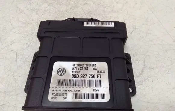 Volkswagen Touareg I Gearbox control unit/module 09D927750FT