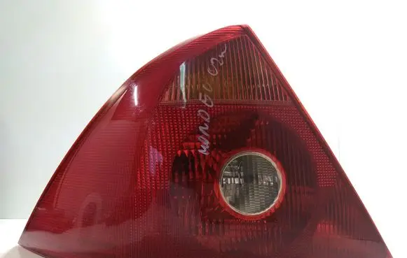 Ford Mondeo Mk III Rear/tail lights 1S7113405A