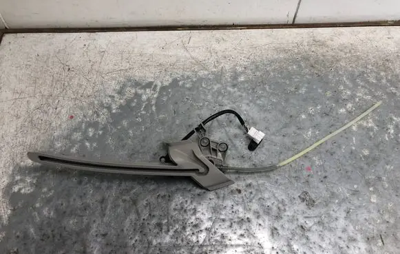 Mercedes-Benz E W212 Parcel shelf load cover mount bracket A2128202942BILI A2128202942