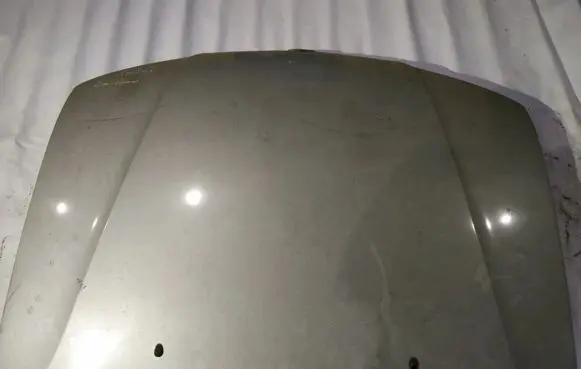 Nissan Primera Engine bonnet/hood SIDABRINIS