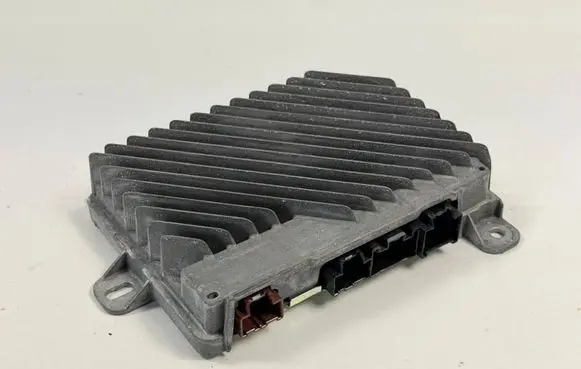 Cadillac Escalade IV Sound amplifier 84111301 23364907 23425302