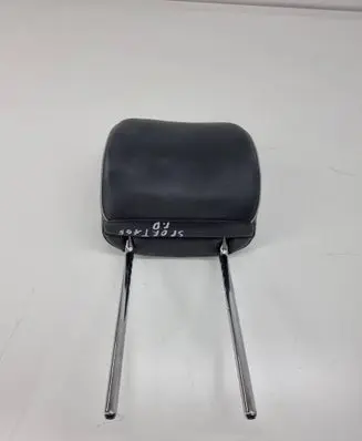 KIA Sportage Front seat headrest 