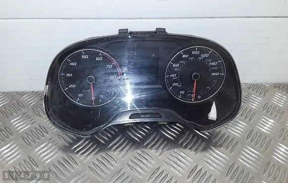 Seat Ateca Speedometer (instrument cluster) 5f0920