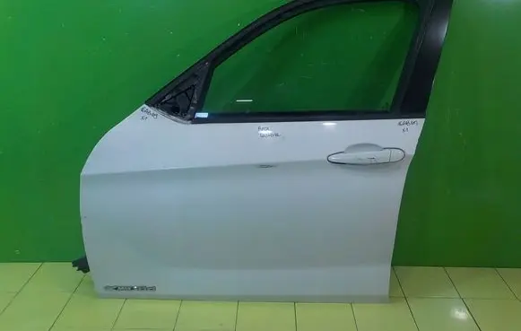 BMW X1 E84 Front door PRZOD LEWE