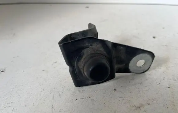 Opel Insignia A Radiator support slam panel bracket 23433630