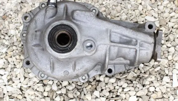 BMW X5 E70 Front differential 7552533