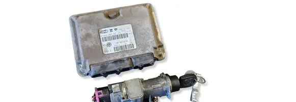 Volkswagen Golf IV Engine ECU kit and lock set 036906014AN 6160049701