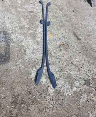 Volvo V70 Roof bar rail