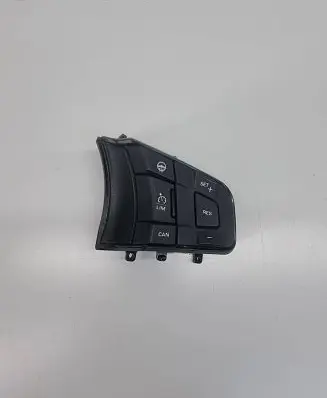 Jaguar F-Pace Steering wheel buttons/switches GX5313D767GB